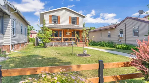 2211 S 7th STREET, Sheboygan, WI 53081