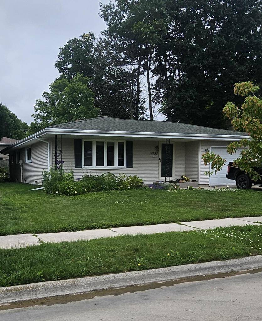 3634 S 17th PLACE, Sheboygan, WI 53081
