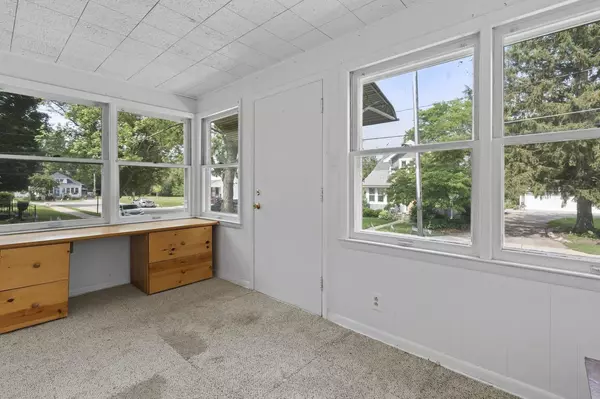 Oconomowoc, WI 53066,81 S Blain STREET