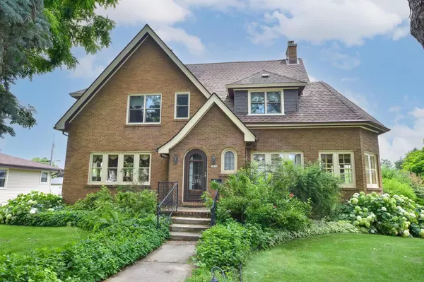 3816 S 96th STREET, Milwaukee, WI 53228