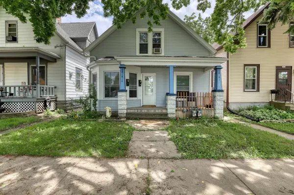 1812 S 77th STREET, Milwaukee, WI 53214
