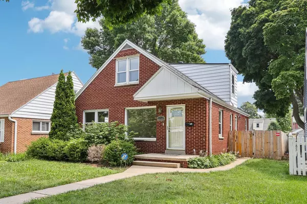 3750 N 85th STREET, Milwaukee, WI 53222