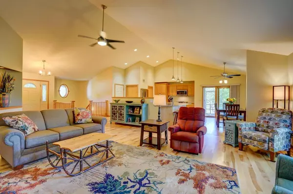 Madison, WI 53716,9 Leona Ct