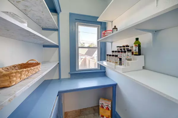 West Allis, WI 53214,1430 S 74th STREET