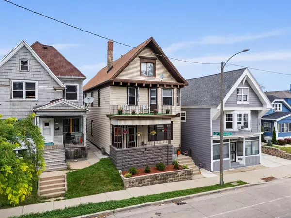 3200 W Greenfield AVENUE #3202, Milwaukee, WI 53215