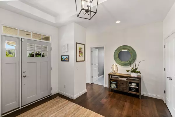 Mequon, WI 53097,10770 N Firefly COURT