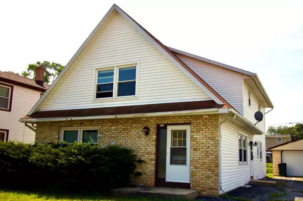 633 Columbia AVENUE, South Milwaukee, WI 53172