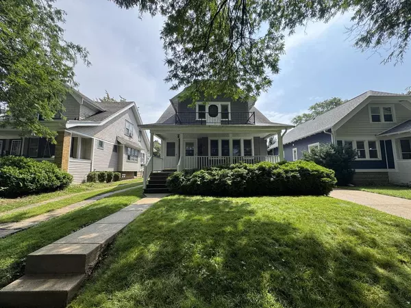 2250 N 64th STREET #2252, Wauwatosa, WI 53213