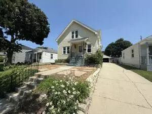 3464 S Brust AVENUE, Milwaukee, WI 53207