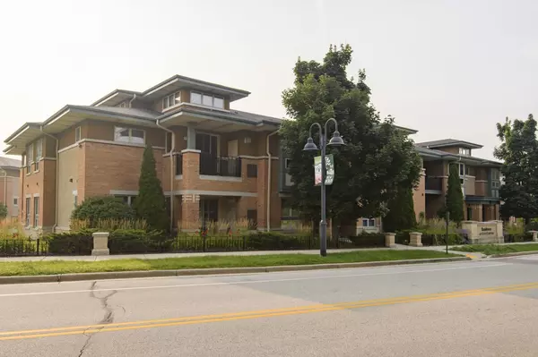 15271 W Library LANE #13, New Berlin, WI 53151