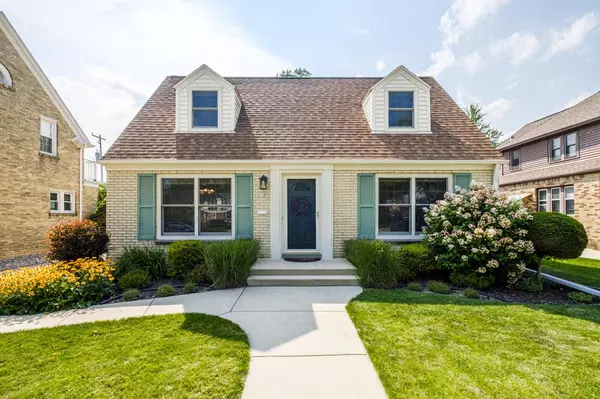 2531 N 83rd STREET, Wauwatosa, WI 53213