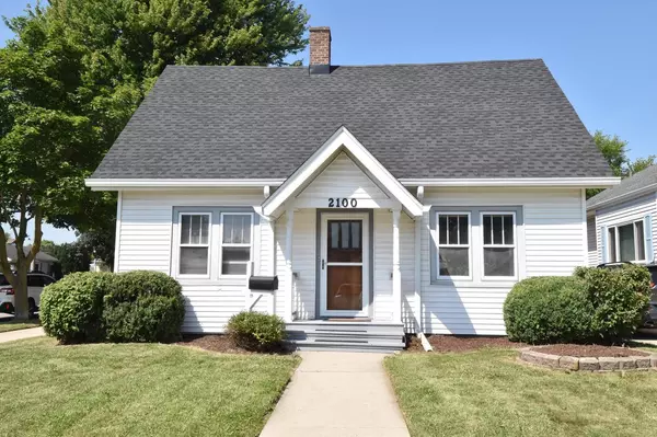 2100 Carlisle AVENUE, Racine, WI 53404