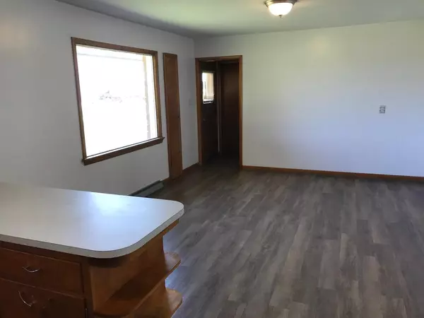 Muskego, WI 53150,S92W21702 Henneberry DRIVE