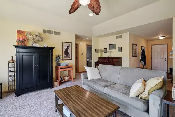 Ixonia, WI 53036,W1433 Stoney Brook COURT