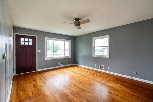 Greenfield, WI 53220,4820 W Layton AVENUE