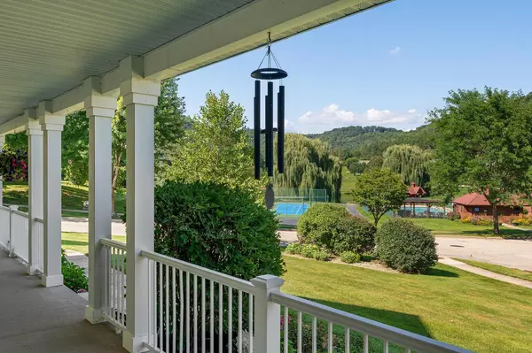 La Crosse, WI 54601,4570 Stone Bridge ROAD