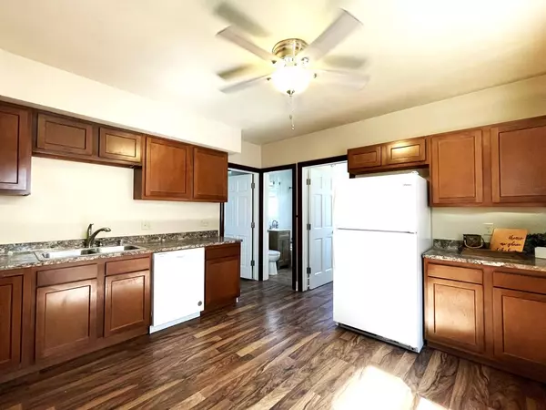 Milwaukee, WI 53215,3440 S 17th STREET