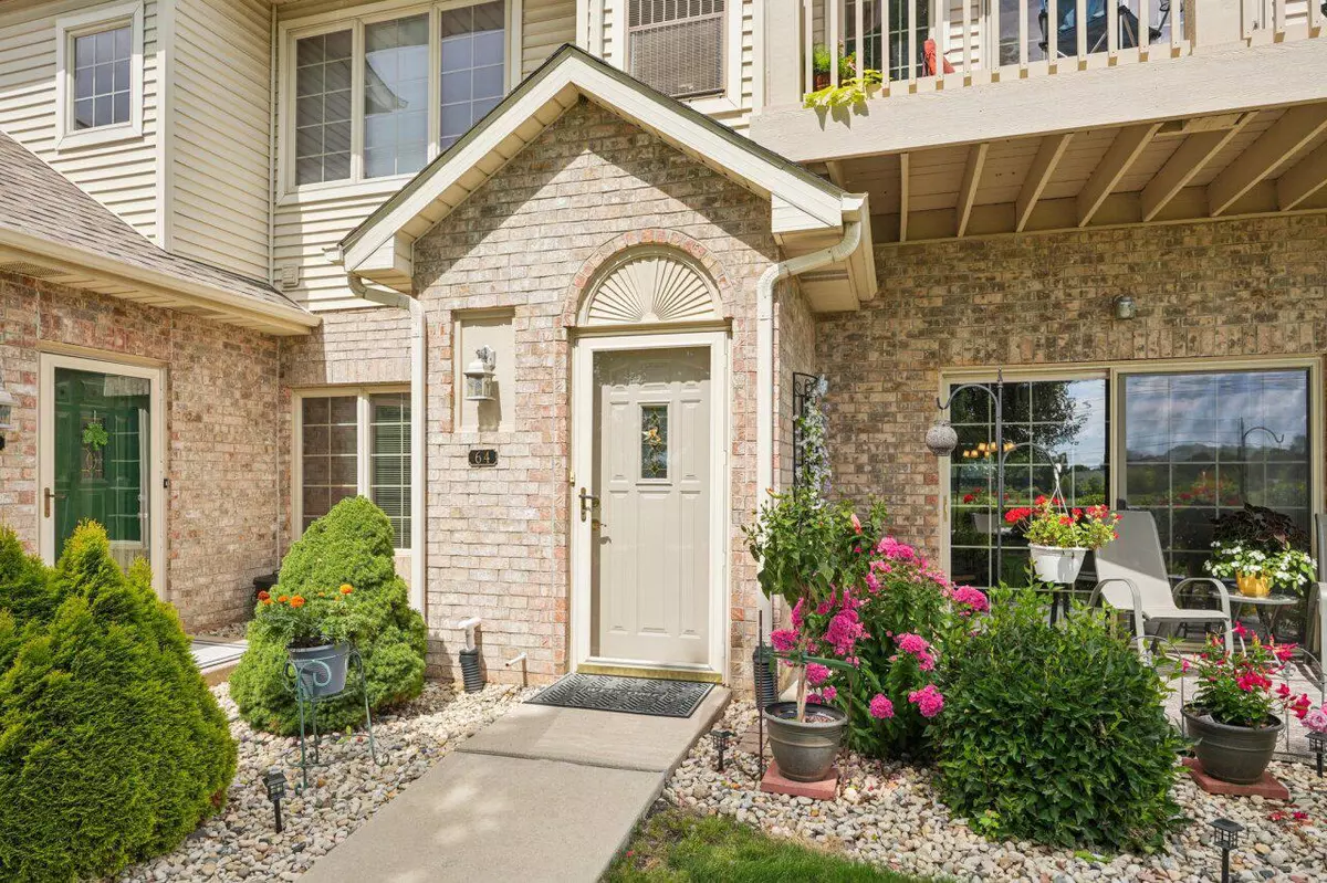 Mount Pleasant, WI 53406,6631 Spring Hill DRIVE #64