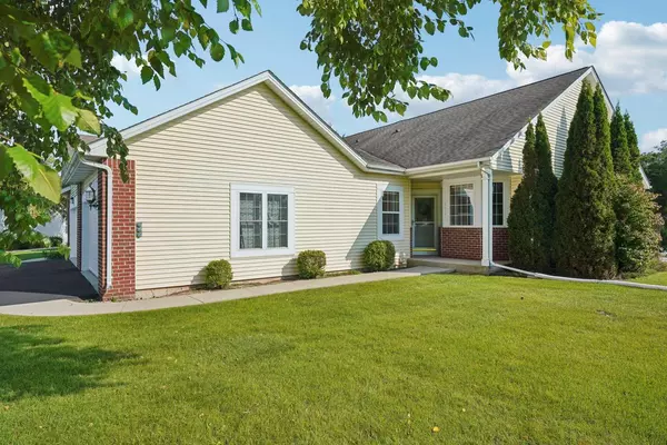 993 Niagara COURT, Port Washington, WI 53074