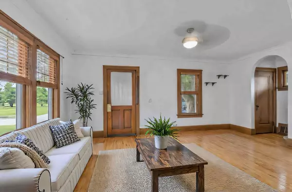 Milwaukee, WI 53214,514 S 67th STREET