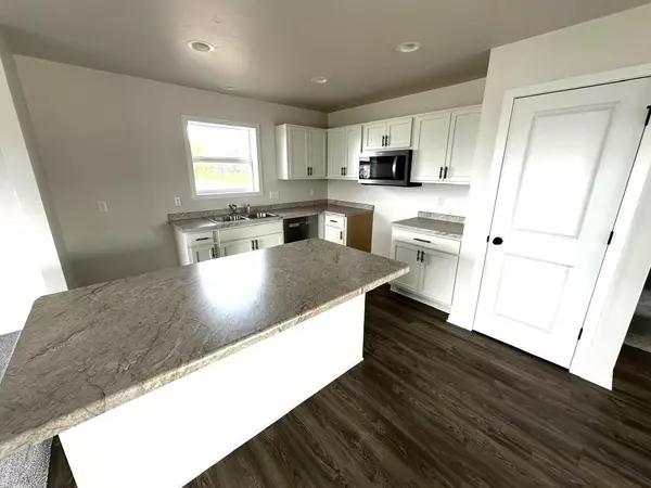 Sheboygan Falls, WI 53085,905 Sully WAY