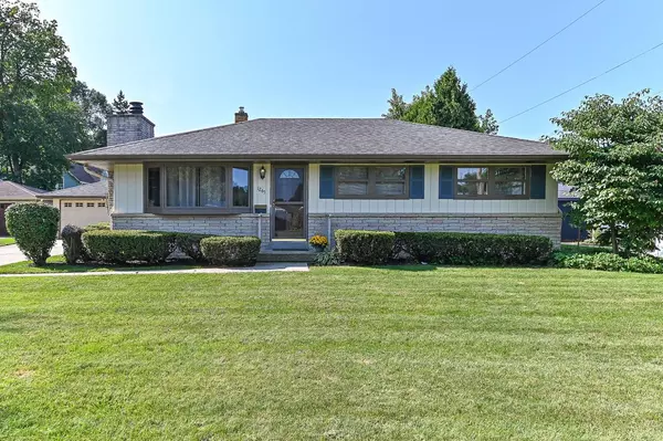 1245 W Bel Ayr DRIVE, Waukesha, WI 53188