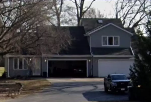 11131 W Edgerton AVENUE #11133, Hales Corners, WI 53130