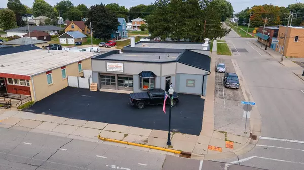 West Salem, WI 54669,103 Leonard STREET N