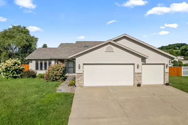 2306 Sandside COURT, Onalaska, WI 54650