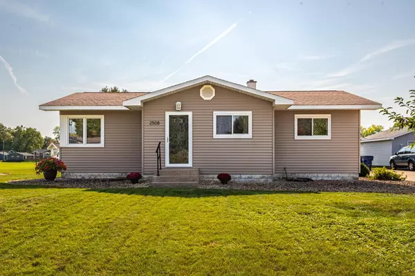 2508 Island Park ROAD, La Crosse, WI 54603