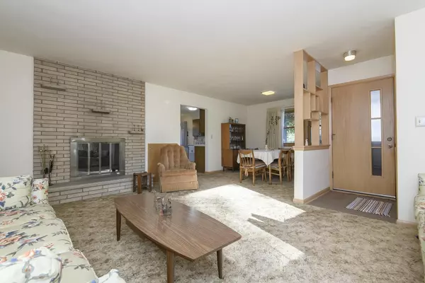 Milwaukee, WI 53222,3377 N 98th STREET