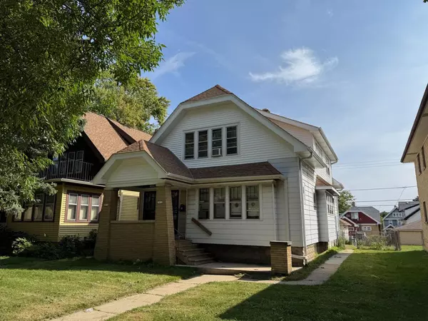 2812 N 53rd STREET, Milwaukee, WI 53210