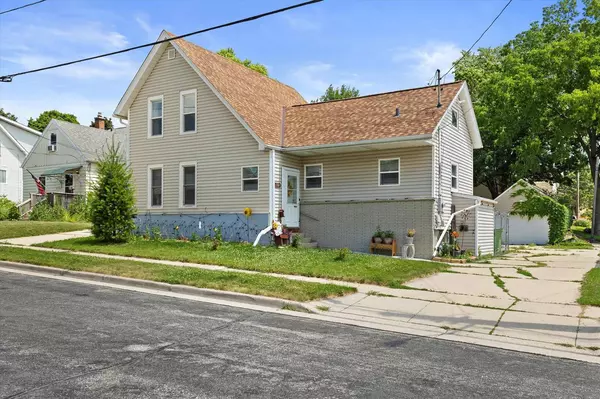 Hartford, WI 53027,504 First STREET