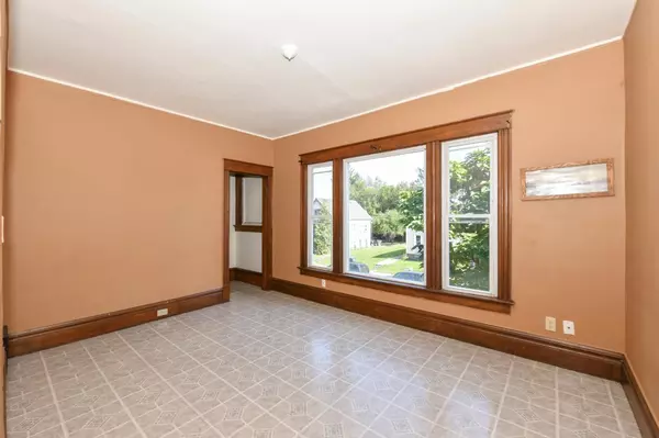 Milwaukee, WI 53215,2149 S 24th STREET #2151