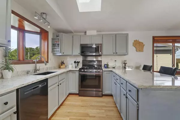 Bristol, WI 53104,12789 228th AVENUE