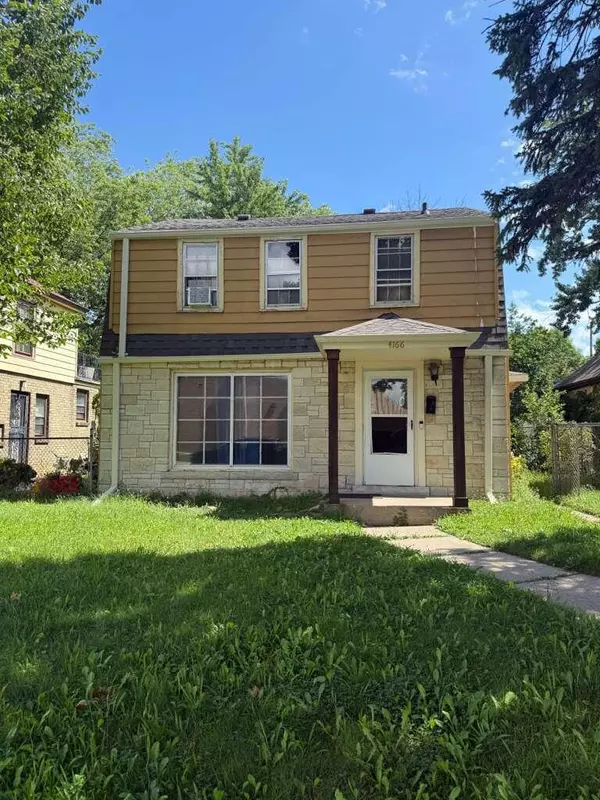 4166 N 17th STREET, Milwaukee, WI 53209