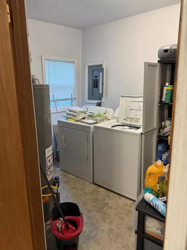 Kenosha, WI 53140,934 43rd STREET