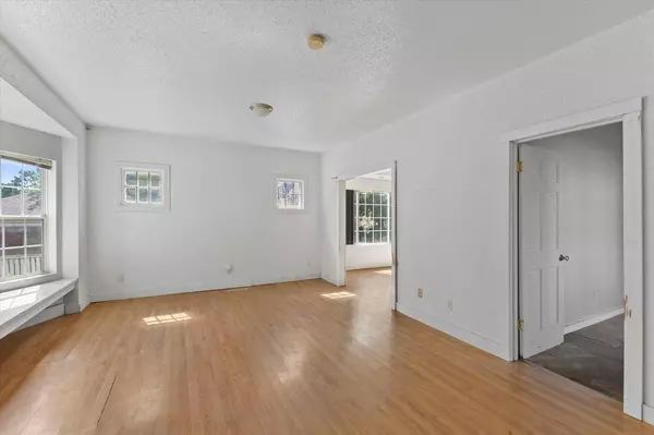 Milwaukee, WI 53206,3119 N 26th STREET #3121