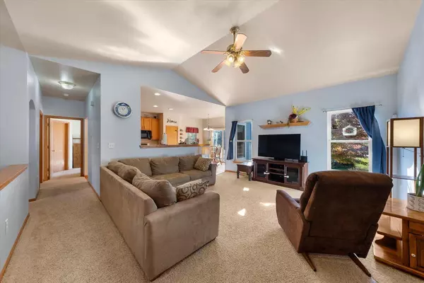 Port Washington, WI 53074,983 W Walters STREET