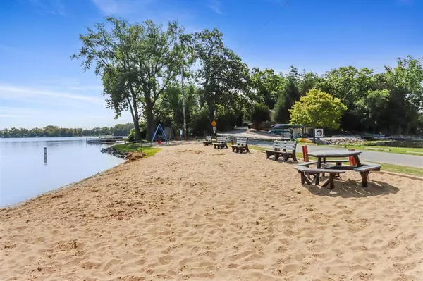 Salem, WI 53168,24927 67th STREET