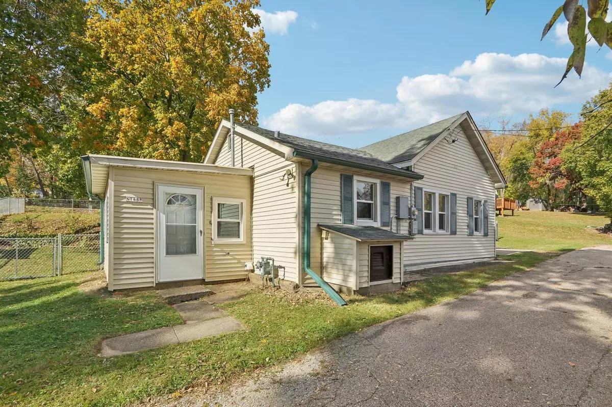 Genoa City, WI 53128,N1481 Morning Glory LANE