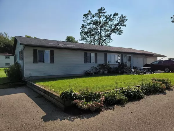 7176 Dover Ln, Mazomanie, WI 53560