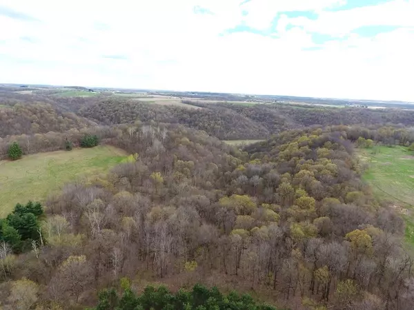 Gays Mills, WI 54631,47454 Shaw Road