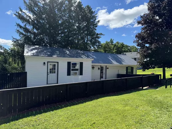 Mineral Point, WI 53565,620 Union Street