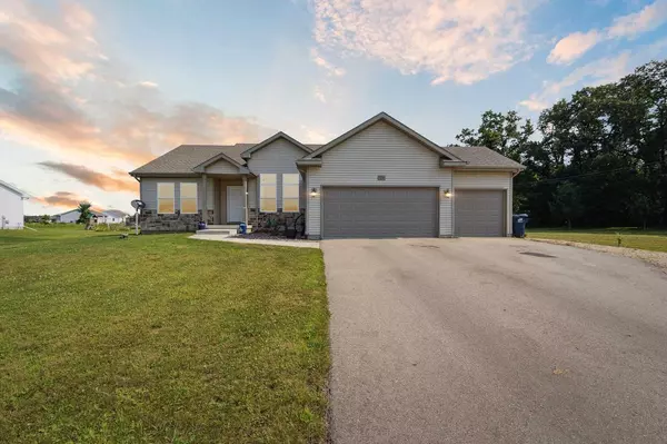 W726 Dogleg Court, Brodhead, WI 53520
