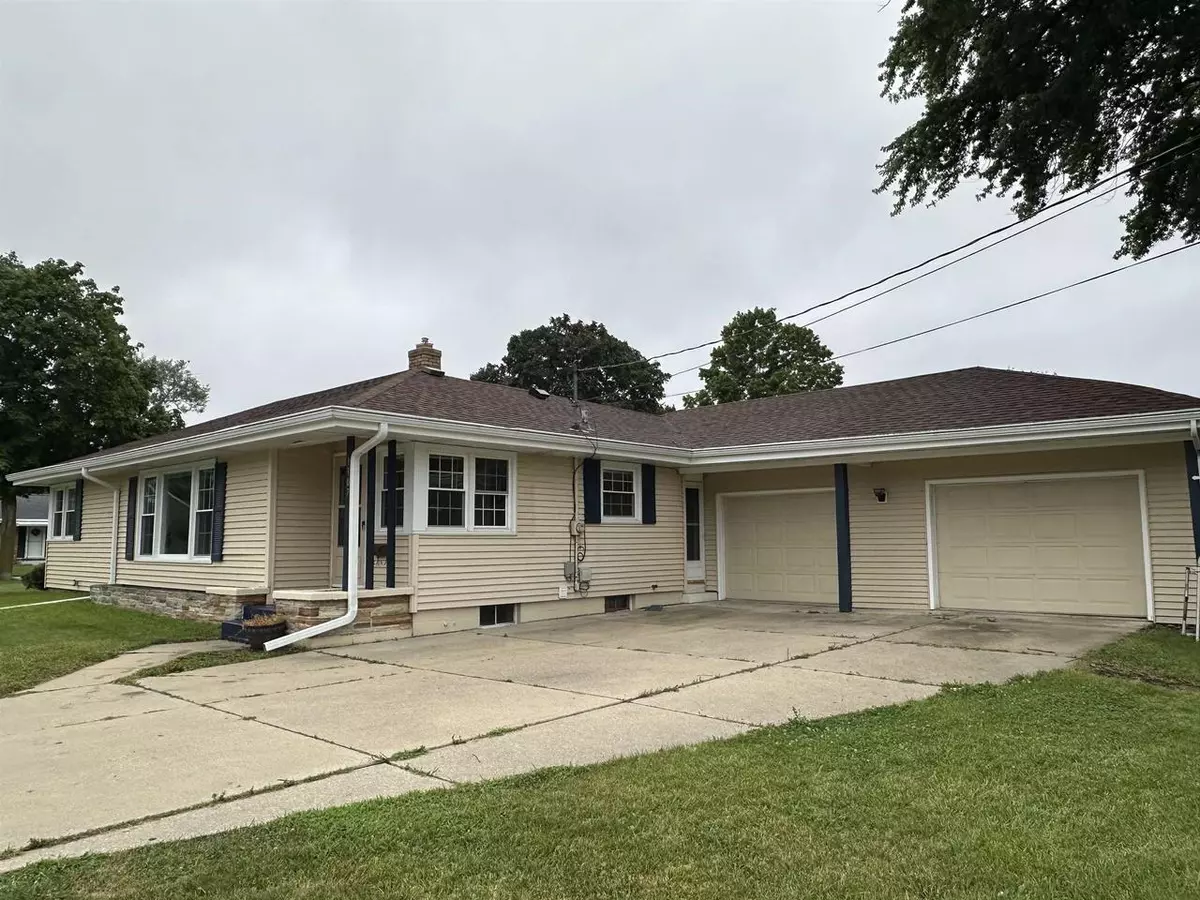 Janesville, WI 53546,1107 Menard Street