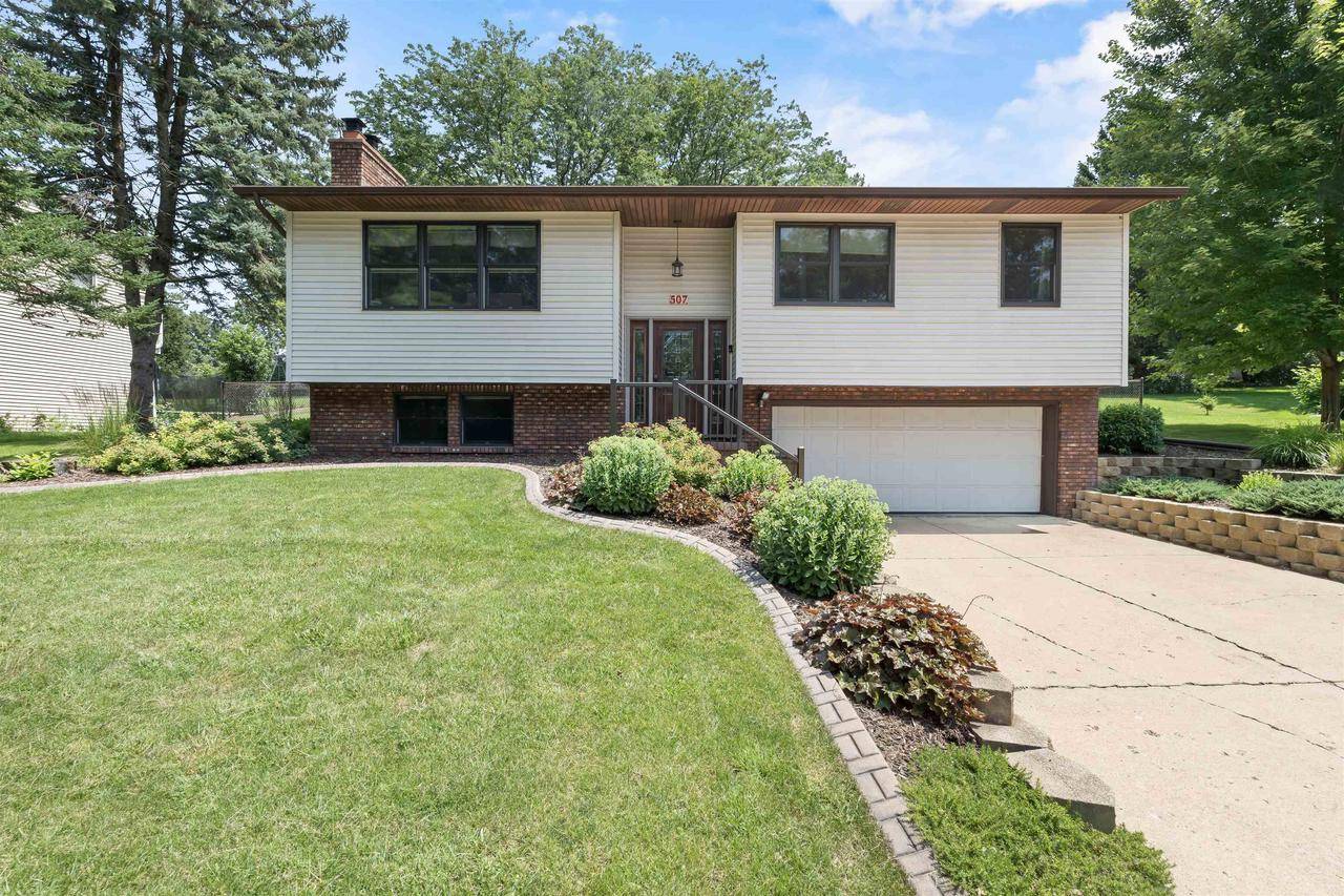 507 Ethelwynn Circle,  Mount Horeb,  WI 53572