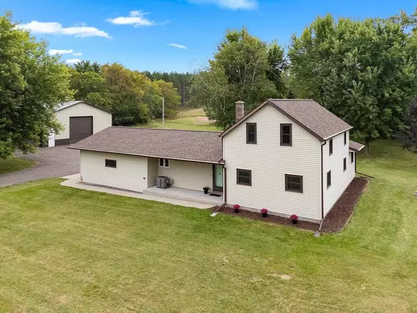 W6795 Military Road, Portage, WI 53901