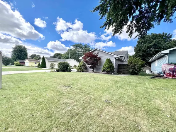 Janesville, WI 53545,2205 Clover Lane