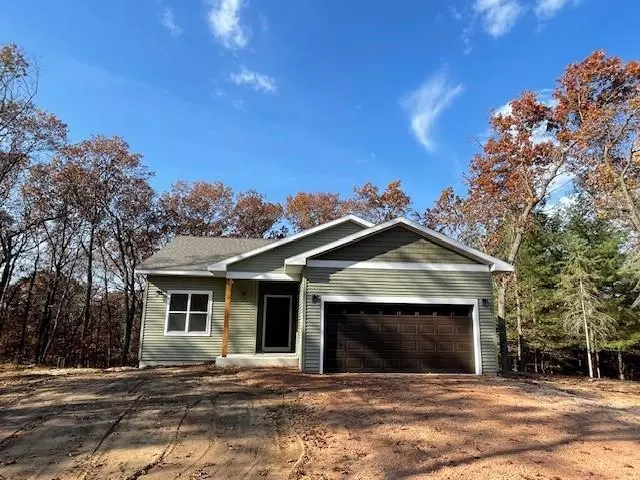 1589 Kingswood Trail, Nekoosa, WI 54457